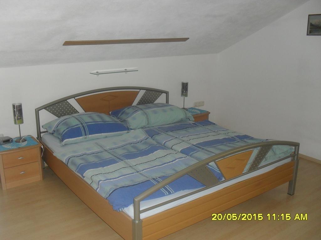 Ferienwohnung Stricker اوبرترون الغرفة الصورة